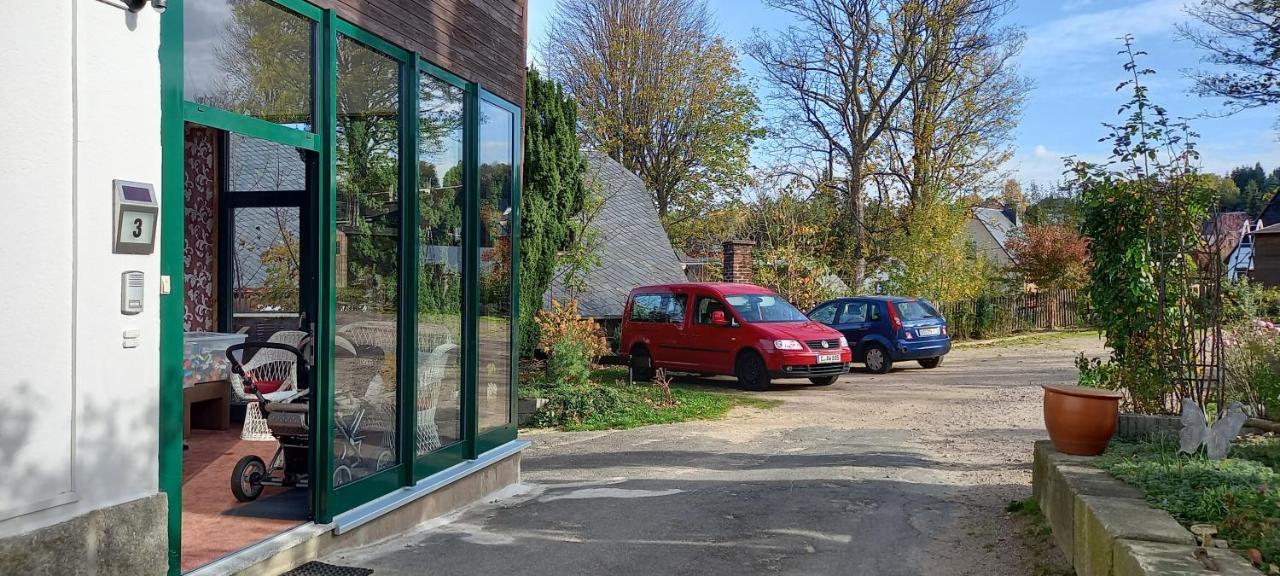 Familienfreundliche Ferienwohnung Erzgebirge Schneeberg  Buitenkant foto