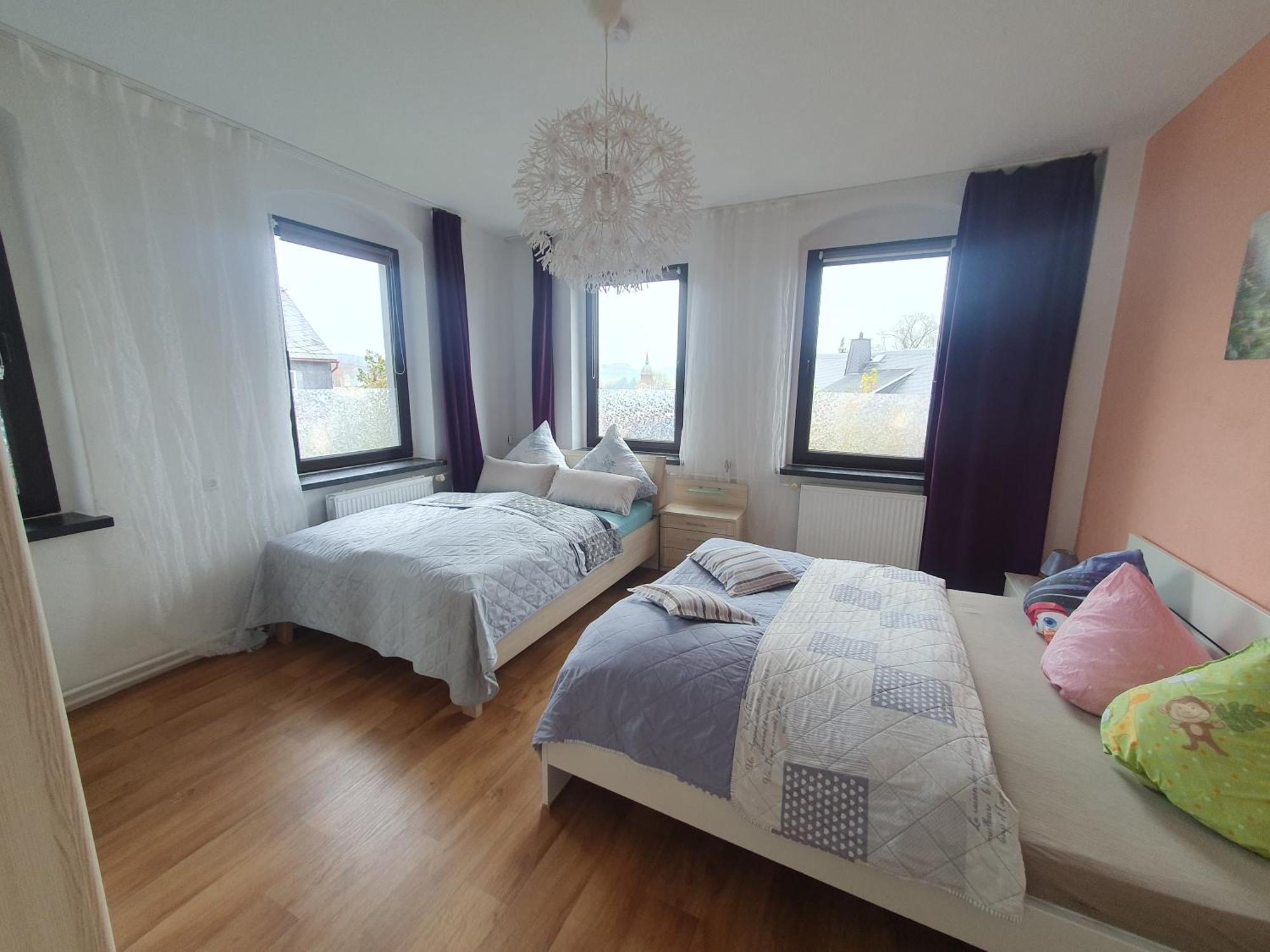 Familienfreundliche Ferienwohnung Erzgebirge Schneeberg  Buitenkant foto